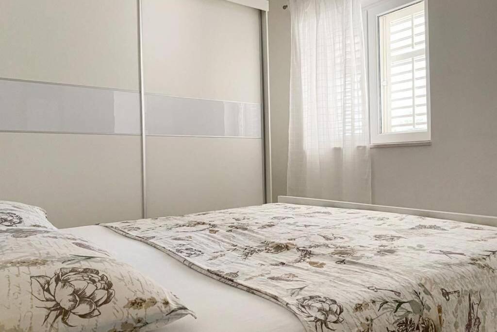 Apartment Ivana *